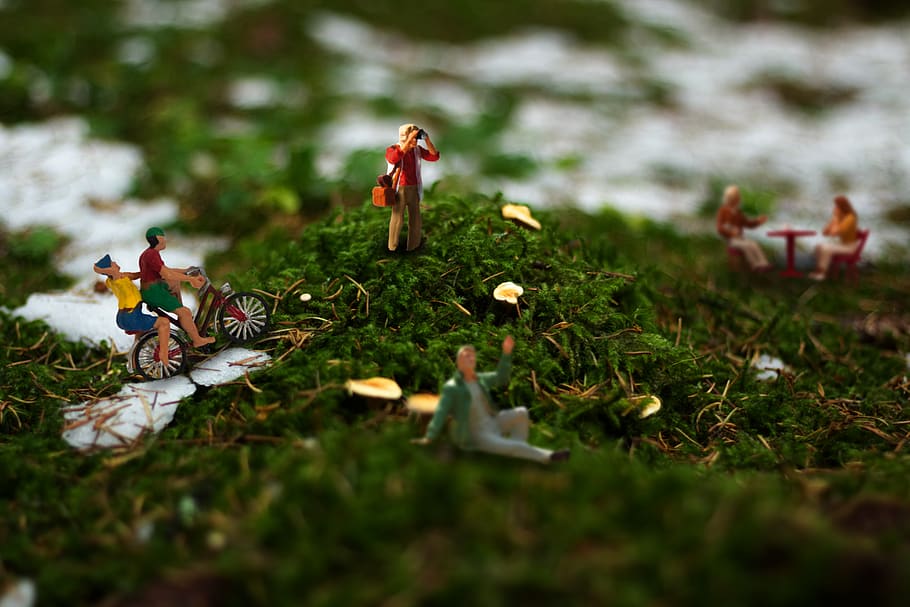 Human Figure Toys on Grass Field, bicycle, blurred background HD wallpaper