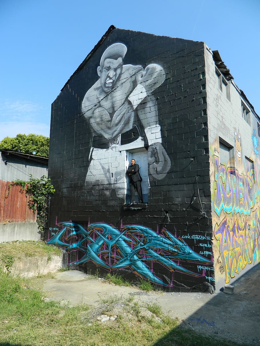 human, person, art, graffiti, mural, painting, wall, apparel HD wallpaper