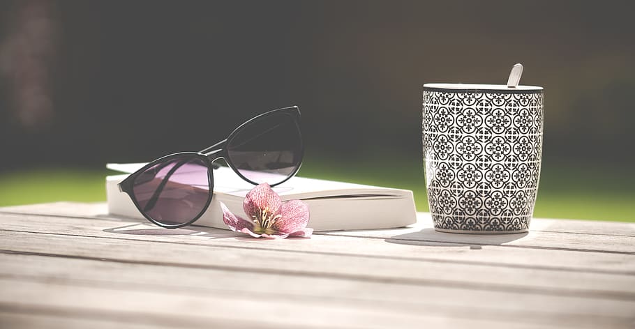 sunglasses, cup, mug, drink, blur, book, close-up, decoration HD wallpaper