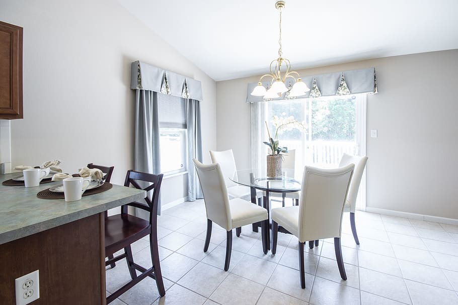 Round Clear Glass Dining Table Empty, ceiling, chairs, contemporary HD wallpaper