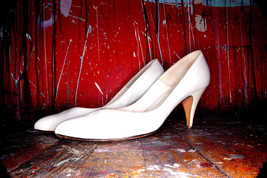 red, paint, art, white, high heels, shoes, table, splatter HD wallpaper