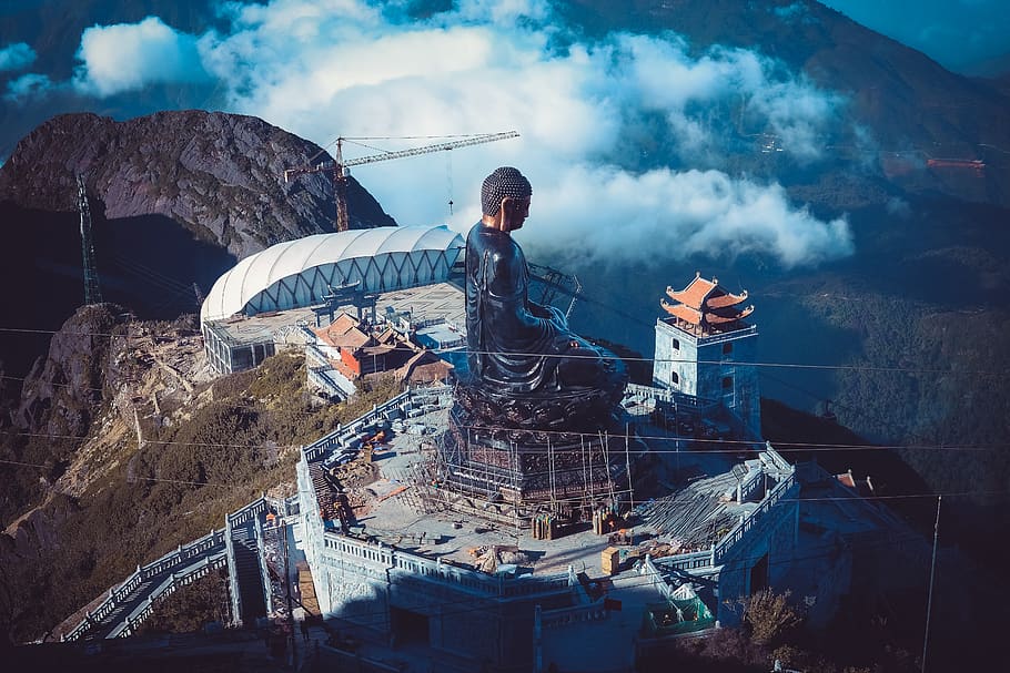 Construction of Buddha Statue, architecture, daylight, fog, high angle shot HD wallpaper