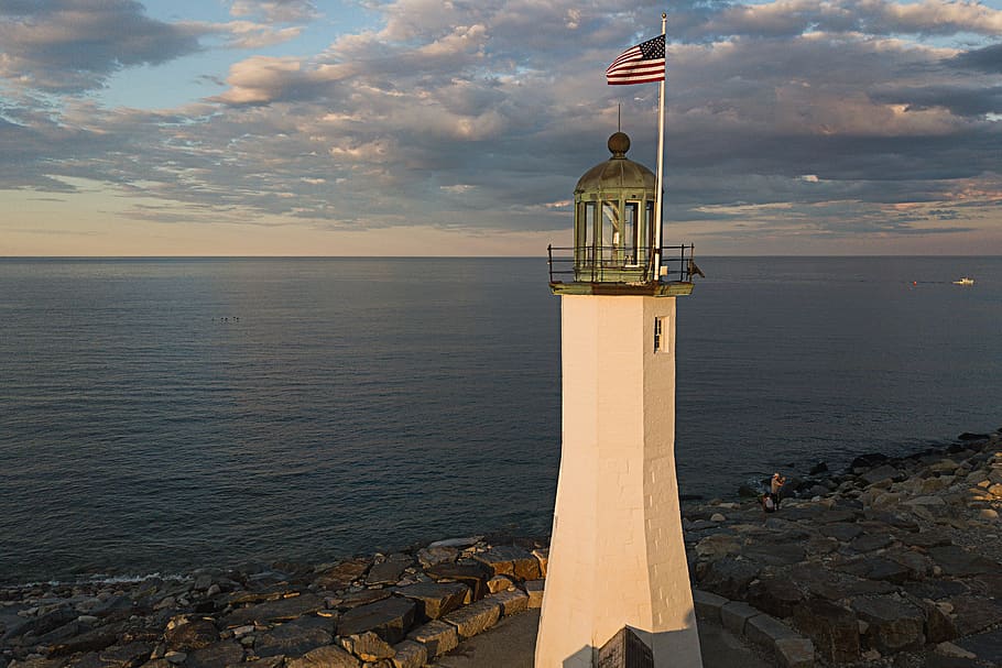 united states, scituate, clouds, flag, lighthouse, water, color HD wallpaper