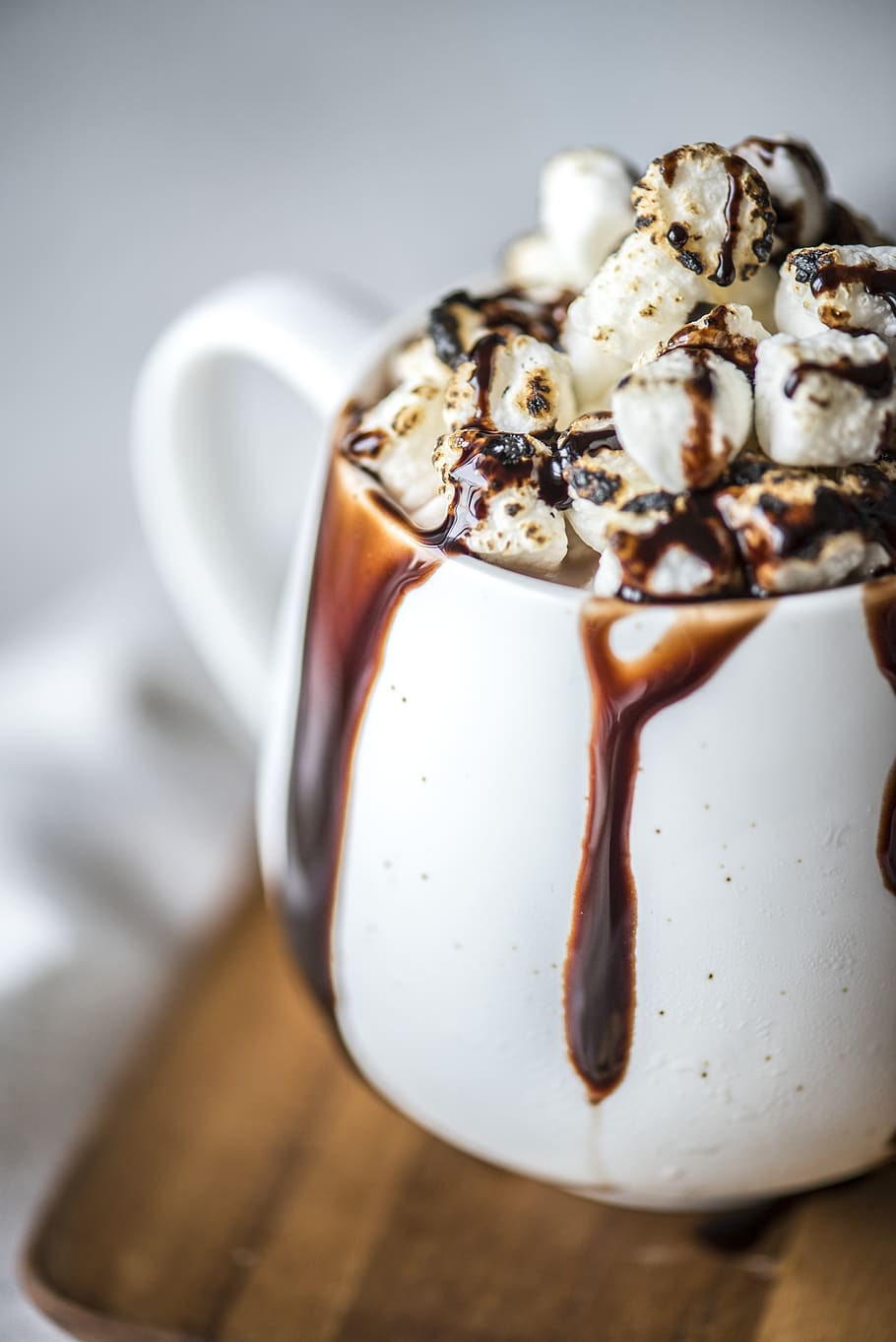 beverage, brown, cacao, chocolate, chocolate syrup, christmas HD wallpaper
