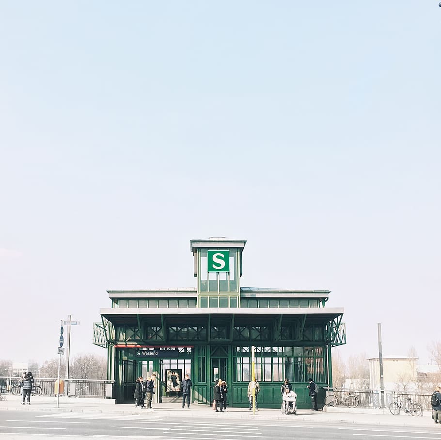 germany, berlin, station, green, sbahn, city, street, minimalist HD wallpaper