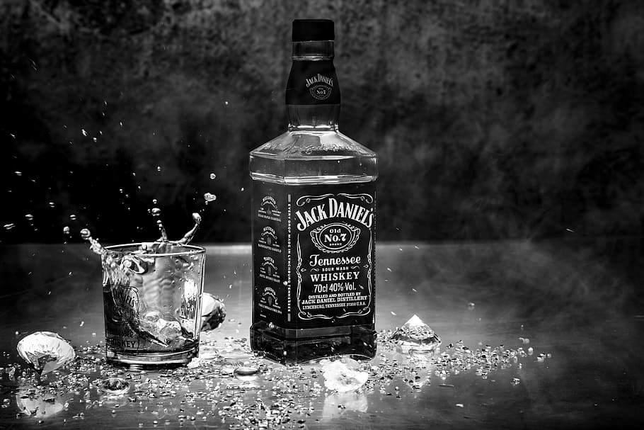 Wallpaper : whisky, grants, Scotland, Scotch, bottle, liquor, beverage,  yellow, light, shadow, alcohol, drink, Studio, advertisement, product,  background, brand, blend 3016x2252 - - 966769 - HD Wallpapers - WallHere