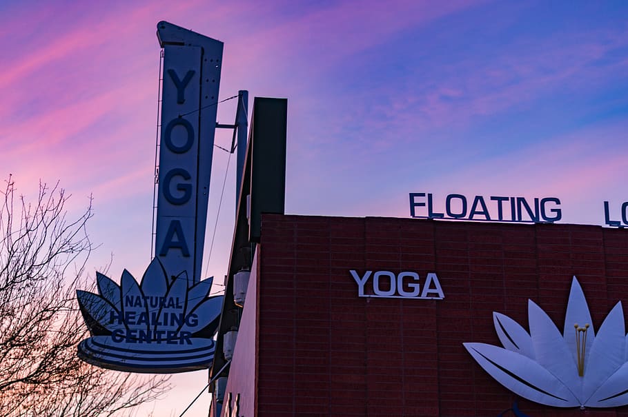 yoga, text, communication, western script, sign, sky, architecture HD wallpaper