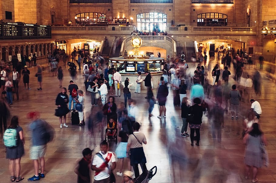 people at museum, crowd, large group of people, real people, blurred motion HD wallpaper