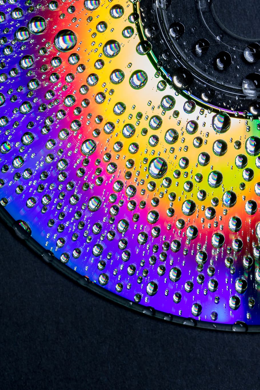 macro, water, drops, water drops, cd, compact disc, close up HD wallpaper
