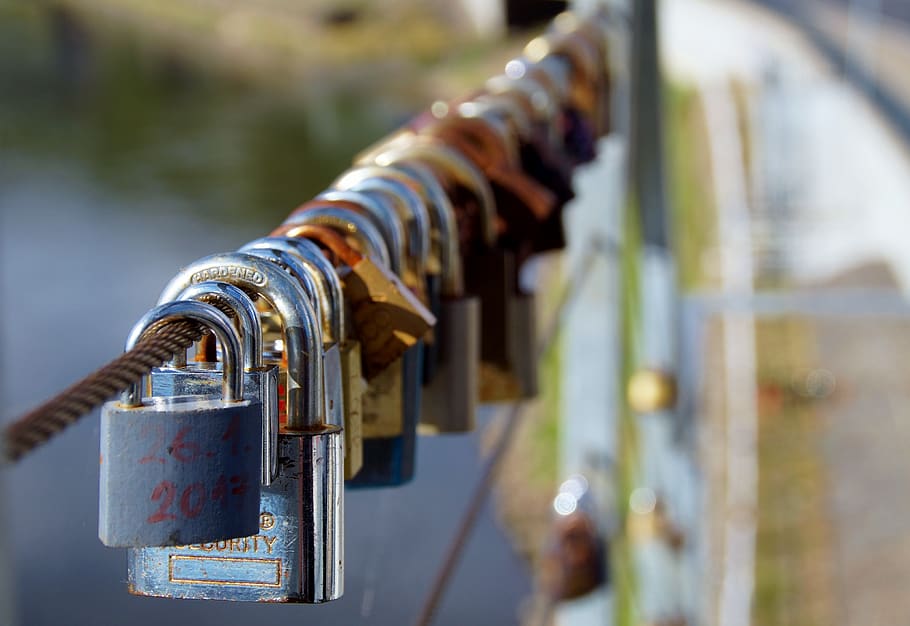 locks, padlocks, mansions, love, in love, river, friendship HD wallpaper