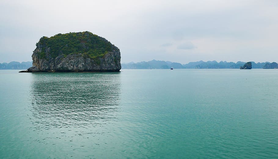 vietnam, hạ long bay, ha long bay, green, foggy, asia, island, HD wallpaper
