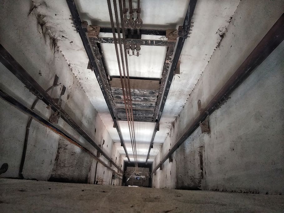 corridor, dungeon, tunnel, crypt, staircase, prison, bunker HD wallpaper