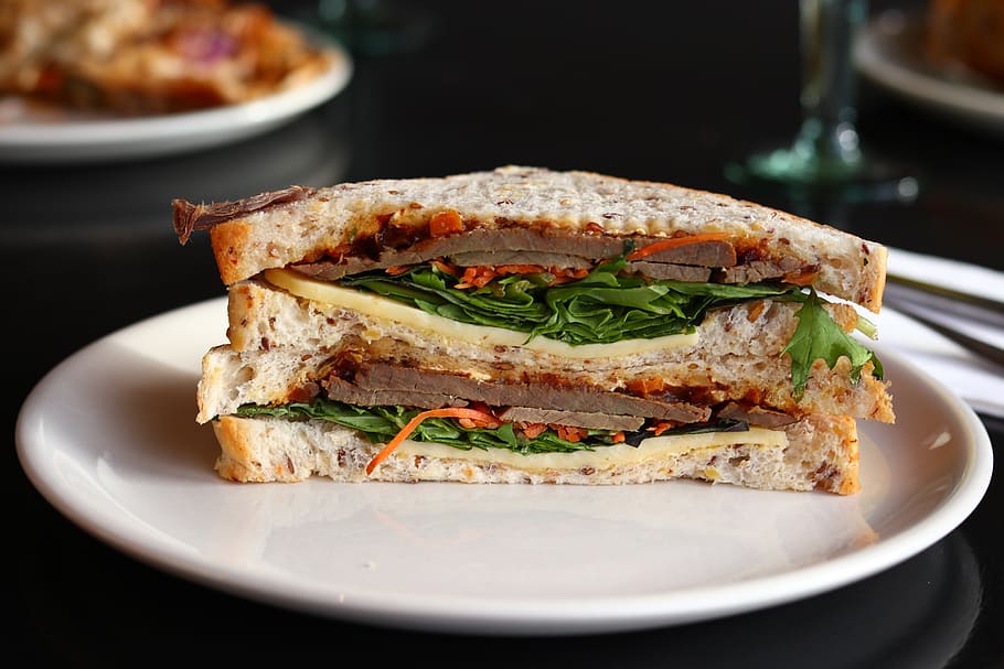 Close-Up Photo of Vegetable Sandwich on Plate, blur, bread, delicious HD wallpaper
