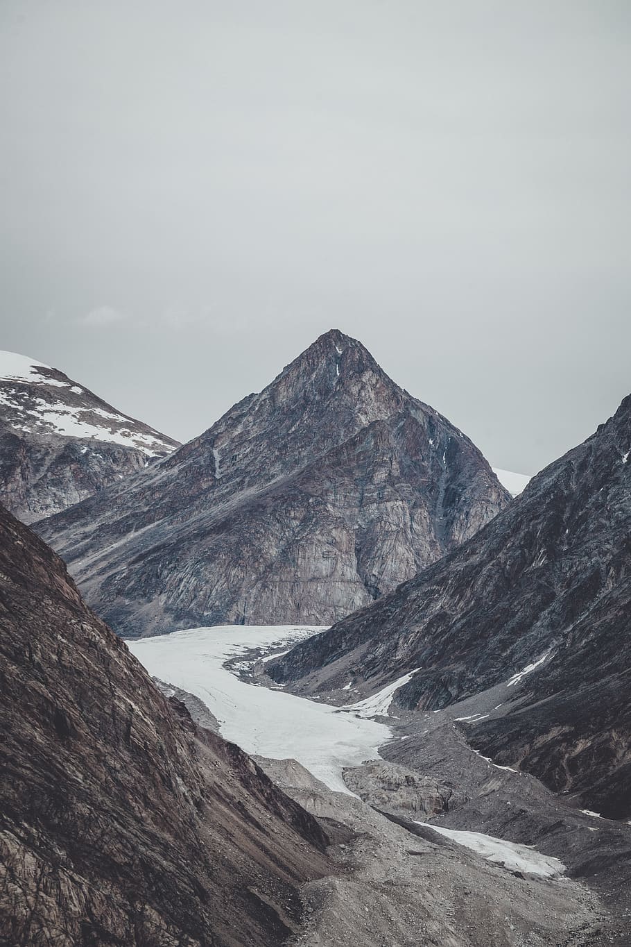 gray mountains, sky, beauty in nature, mountain range, tranquil scene HD wallpaper