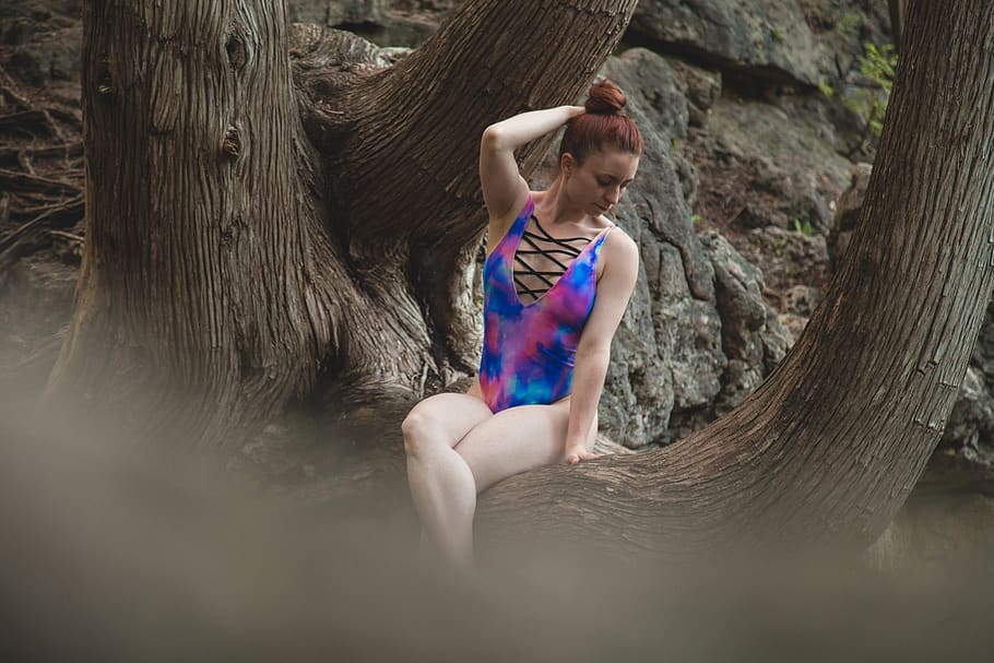 woman sitting on tree, one person, full length, leisure activity HD wallpaper