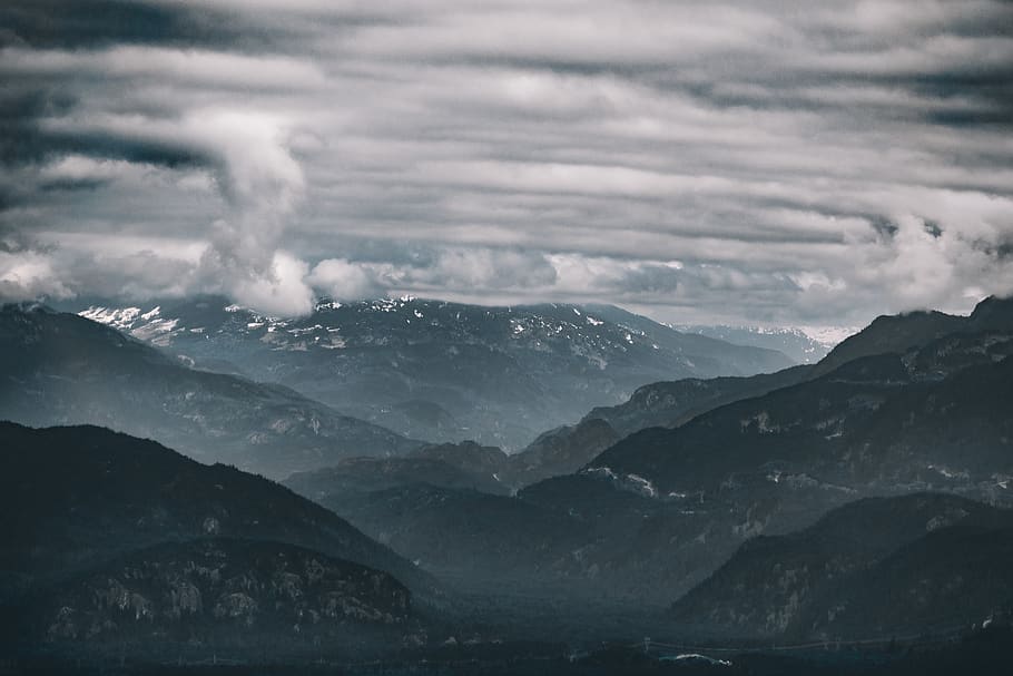mountain peak under calm sky, canada, outdoors, cloud, stawamus chief HD wallpaper