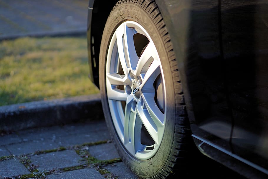 audi, auto, wheel, mature, vehicle, transport system, automotive HD wallpaper
