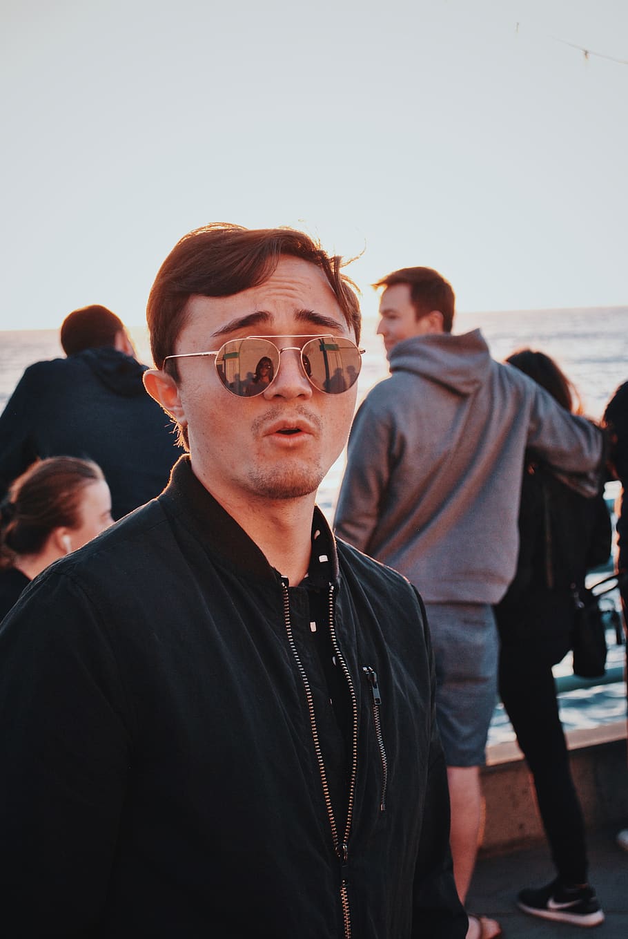 man wearing black jacket, human, person, sunglasses, accessory HD wallpaper