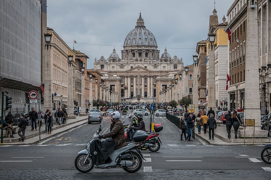 People in St. Peter's  Square, architecture, basilica, buildings