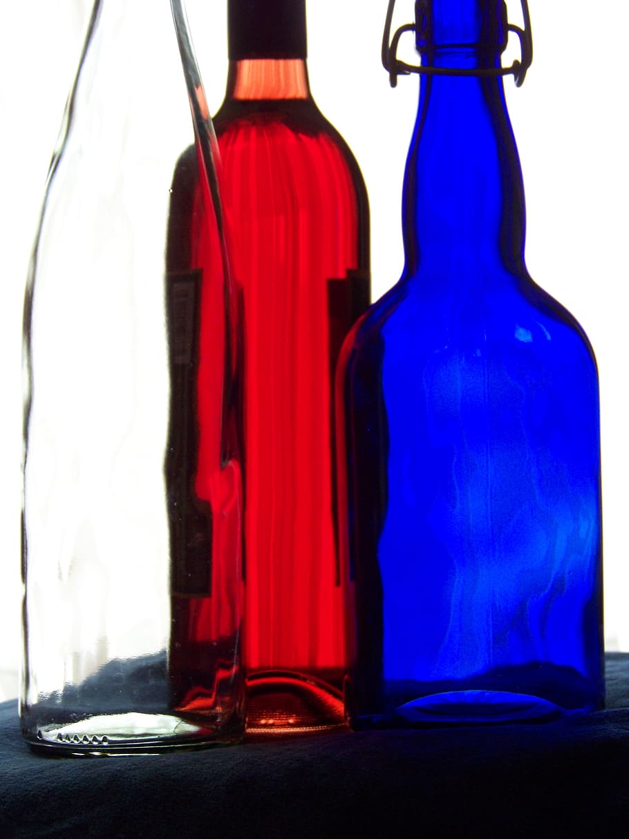 bottles, brewing, alcohol, drink, red white and blue, beverage HD wallpaper