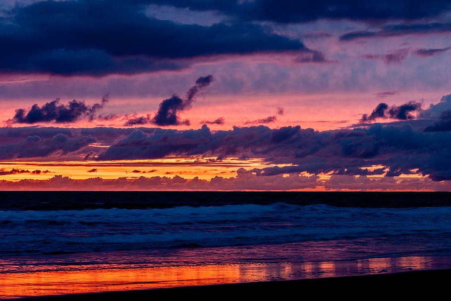 Body of Water over the Horizon, beach, clouds, evening, landscape HD wallpaper