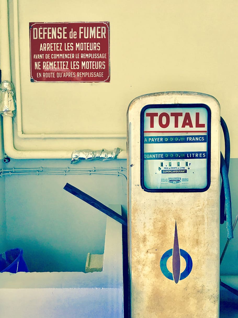 france, montreuil, vintage, gas pump, communication, text, sign