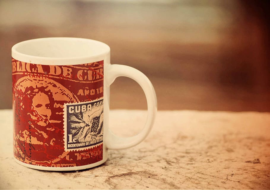 red and white ceramic mug, cup, drink, refreshment, focus on foreground HD wallpaper