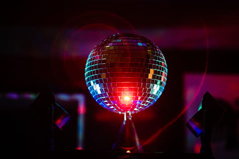 disco light spinning inside room, arts culture and entertainment HD wallpaper