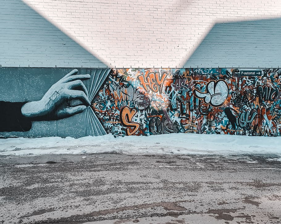 Multicolored Graffiti, architecture, art, building, painting HD wallpaper