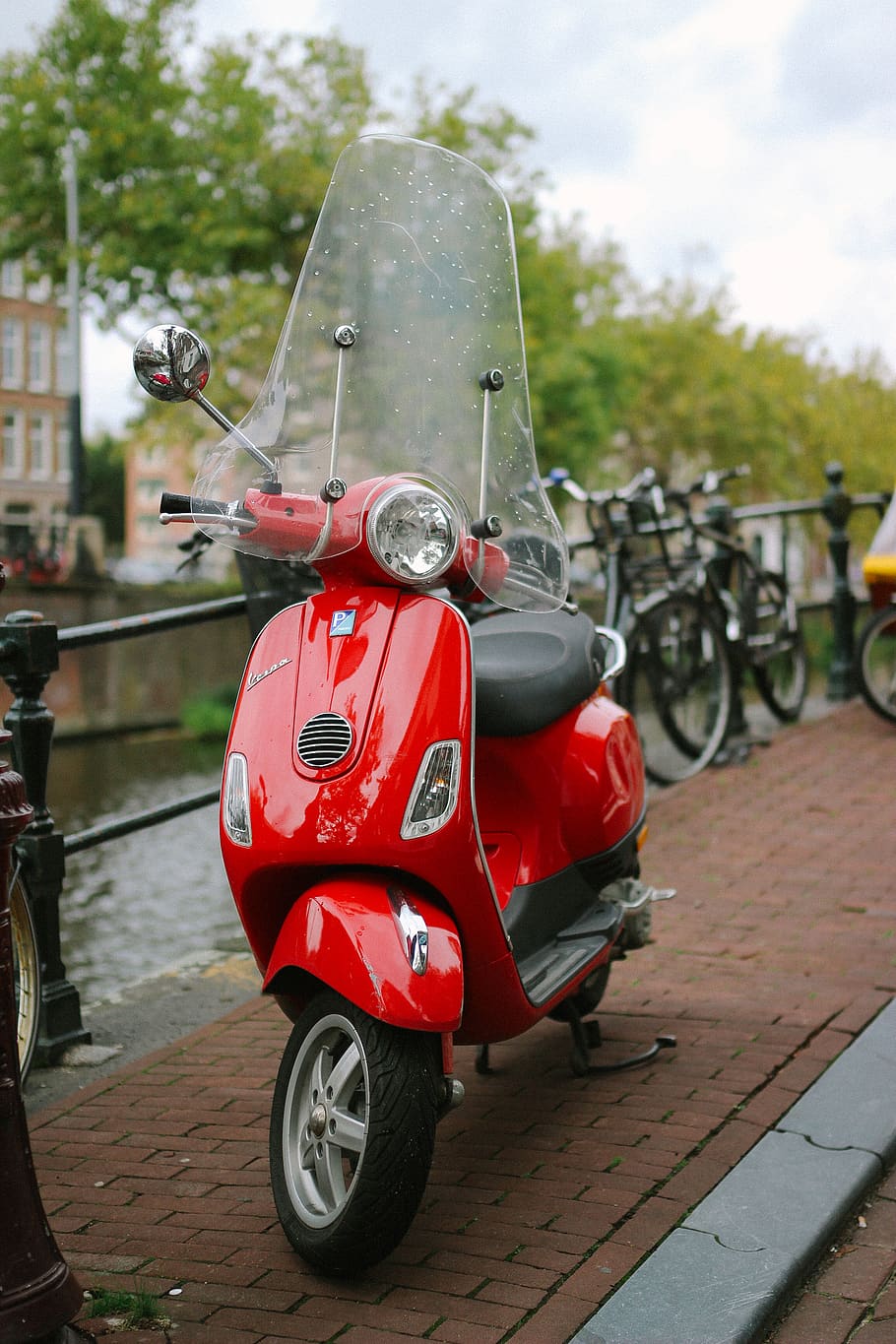 mode of transportation, land vehicle, day, city, red, focus on foreground HD wallpaper