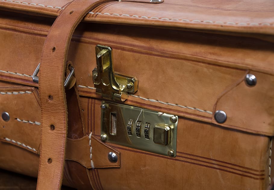 suitcase, leather, retro, lock, luggage, no people, wood - material HD wallpaper