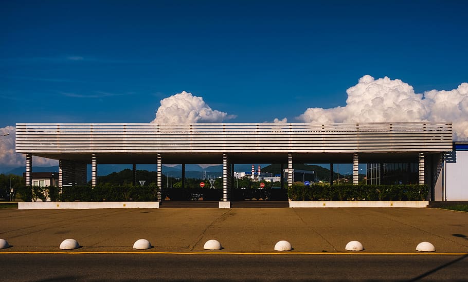 Grey Roof Under Blue Sky, building, clouds, daylight, daytime HD wallpaper