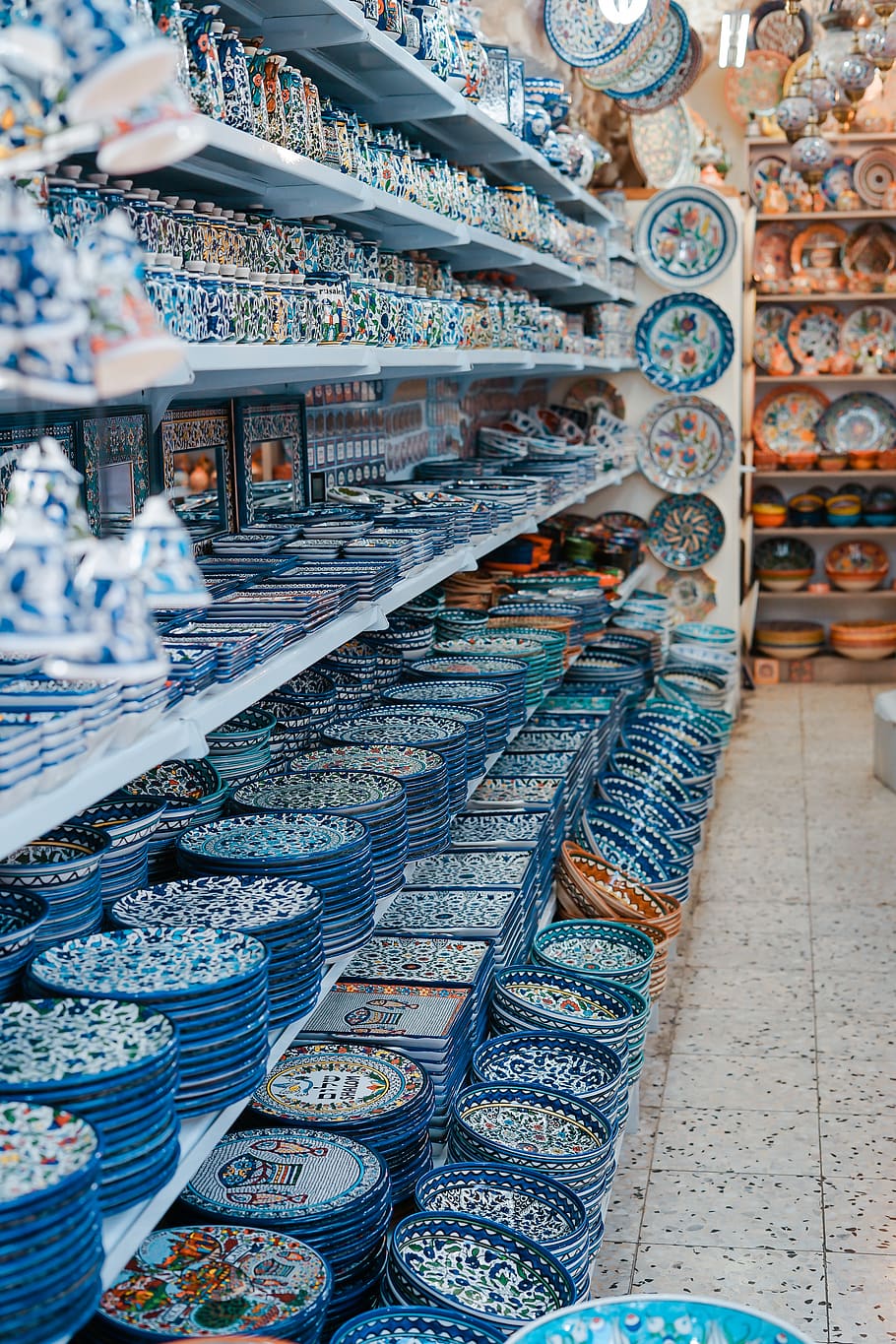 ceramic dinnerware lot, for sale, retail, choice, large group of objects HD wallpaper