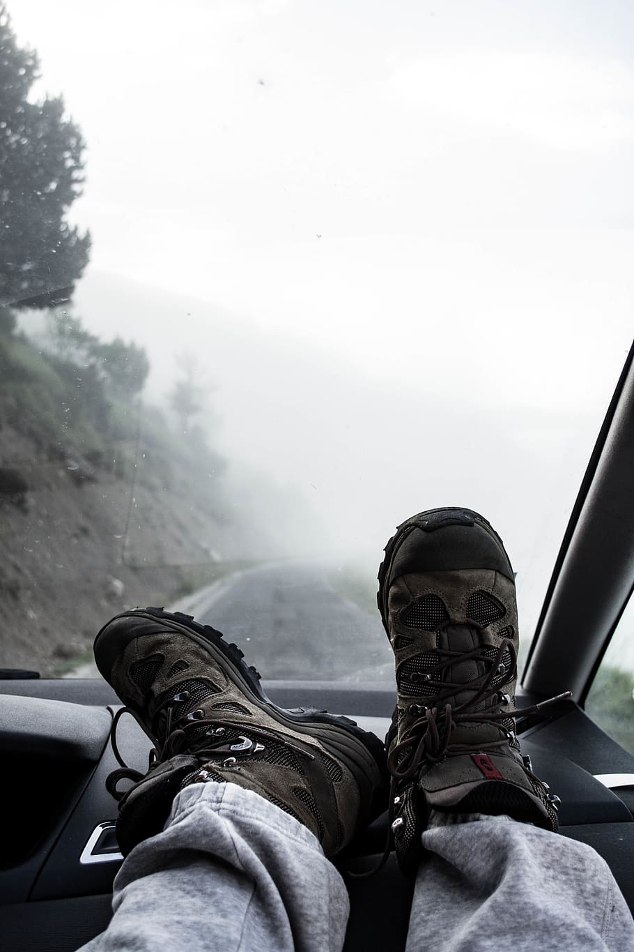 pyrenees, mountain, cloud, explore, adventure, shoes, fog, dream HD wallpaper