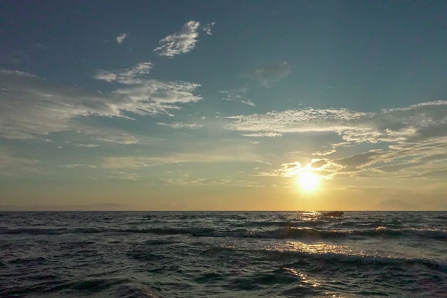 beach, sun, summer, ocean, water, vacations, sunset, sky, dusk HD wallpaper