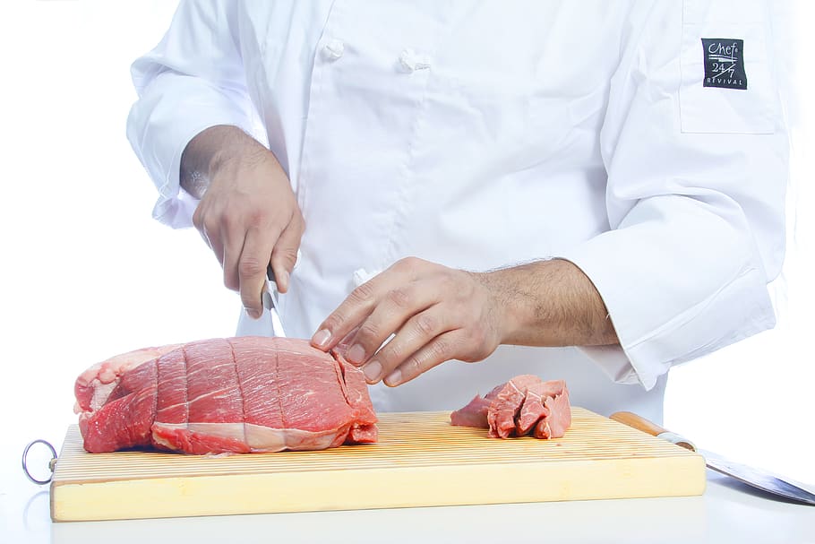 chef sliced raw meat using knife and chopping board, occupation HD wallpaper