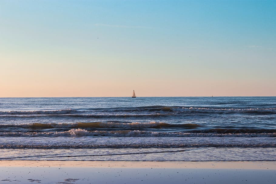 ocean during daytime, nature, architecture, building, sea, tower HD wallpaper