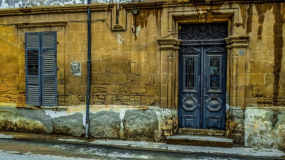 door, window, wall, architecture, old, house, gate, entrance HD wallpaper