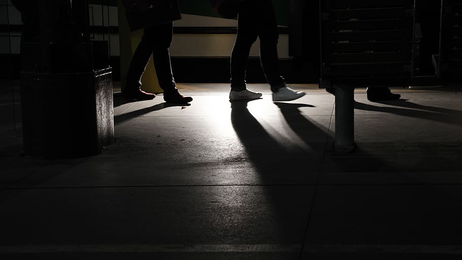 canada, toronto, dark, shoes, silhouette, bus, background, night HD wallpaper