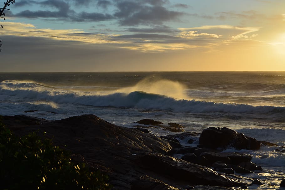 sunrise, ocean, waves, sea, water, surf, nature, sky, beauty in nature HD wallpaper