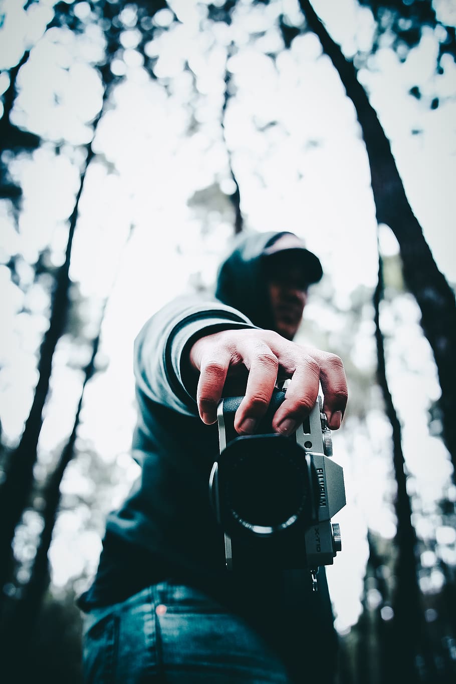 man holding camera, person, human, photographer, electronics HD wallpaper