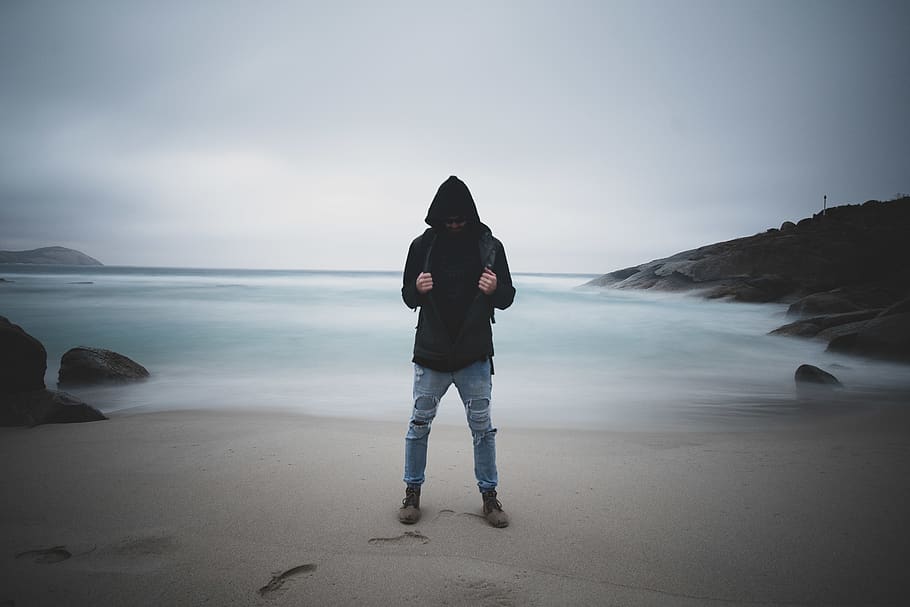 man standing on seashore, sky, water, one person, beauty in nature HD wallpaper