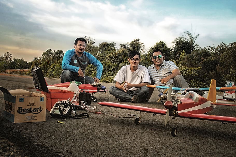 model, airplanes, hobby, guys, tac, tanjungpinang, aeromodelling HD wallpaper