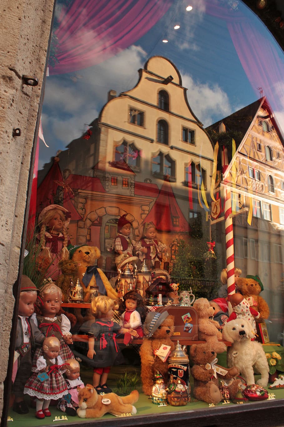 germany, rothenburg ob der tauber, window shop, bayern, toys