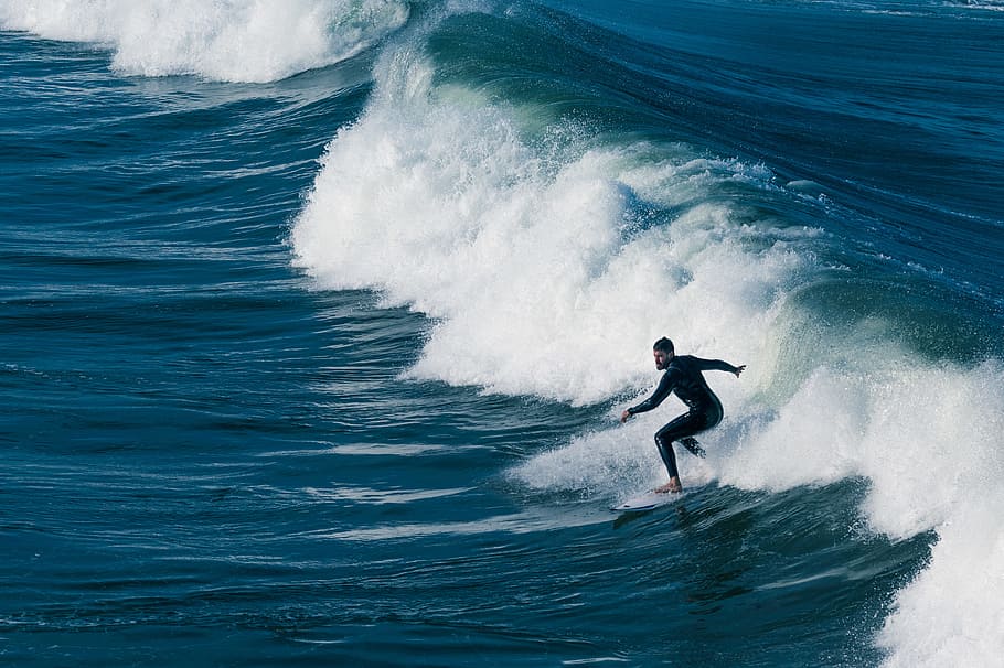 man surfing under sunny sky, wave, ocean, surfer, wetsuit, action HD wallpaper