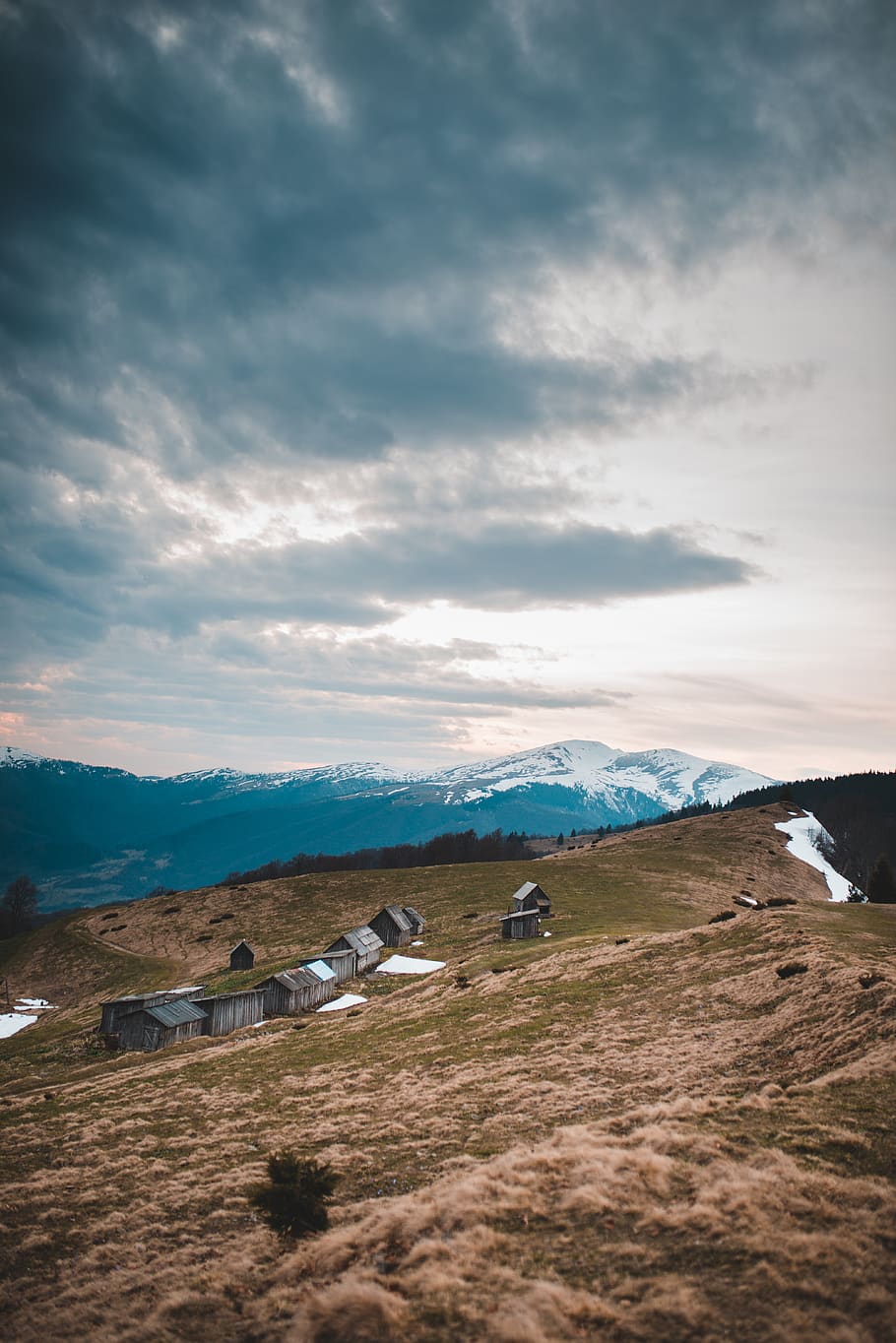 Mountain Under Gray Cloudy Sky, countryside, dark clouds, daylight HD wallpaper