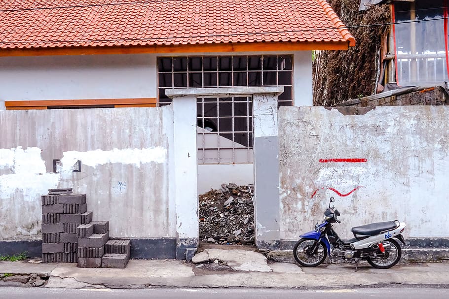 bali, indonesia, ubud, scooter, street, bricks, building, building exterior, HD wallpaper