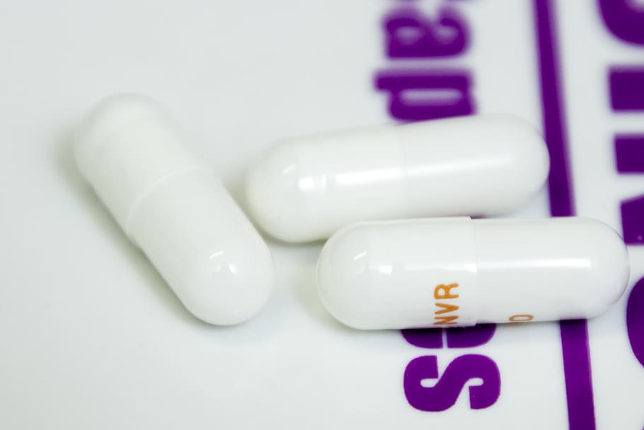 three white capsules, south africa, johannesburg, pill, closeup HD wallpaper