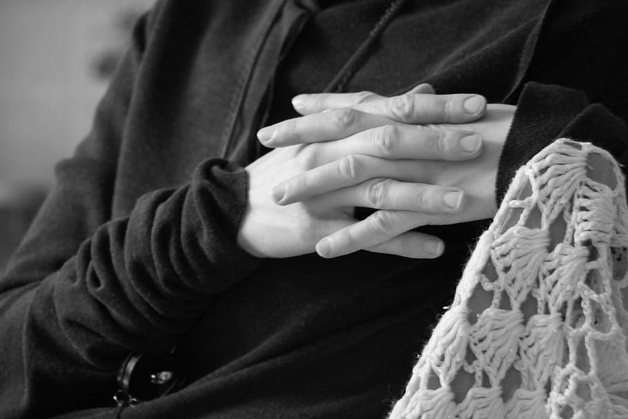human hand, human body part, midsection, one person, clothing HD wallpaper