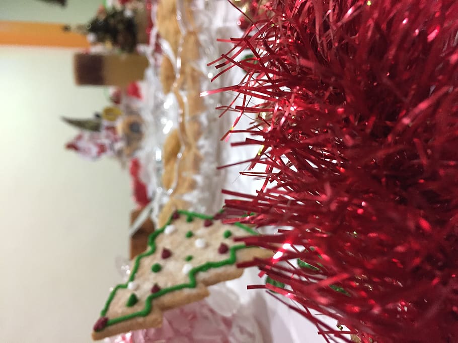 brazil, macapá, gingerbread, red, christmas, close-up, indoors HD wallpaper